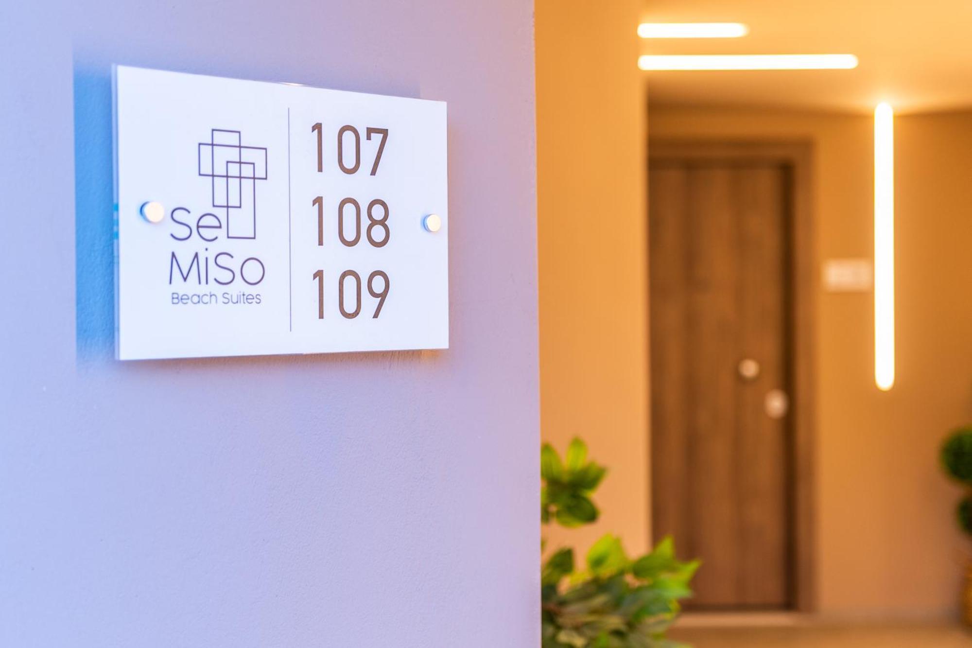 Semiso Beach Suites Kournás エクステリア 写真
